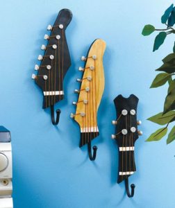Repurpose: Old Guitars can still Rock!  Diy projects for bedroom, Guitar  shelf diy, Diy home decor